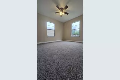 705 11th Street N, Texas City, TX 77590 - Photo 6