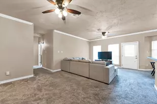 3003 Brook Dr, Huntsville, TX 77340 - Photo 8