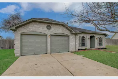 2538 Knights Circle, Stafford, TX 77477 - Photo 4