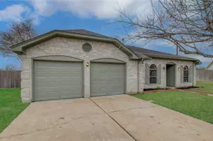 2538 Knights Cir, Stafford, TX 77477 - Photo 4