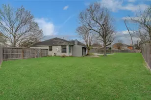2538 Knights Cir, Stafford, TX 77477 - Photo 32