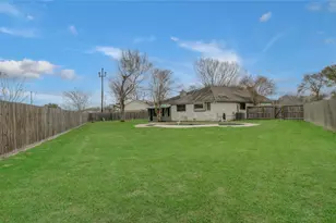 2538 Knights Cir, Stafford, TX 77477 - Photo 34