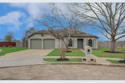 2538 Knights Circle, Stafford, TX 77477 - Photo 2