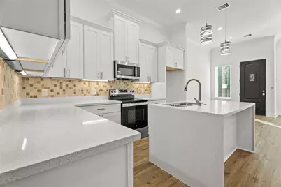 8445 Jutland Road, Houston, TX 77033 - Photo 28