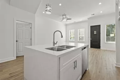 8445 Jutland Road, Houston, TX 77033 - Photo 8