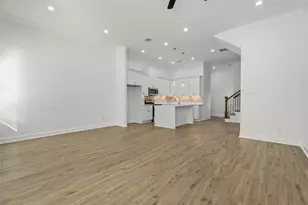 8445 Jutland Rd, Houston, TX 77033 - Photo 6