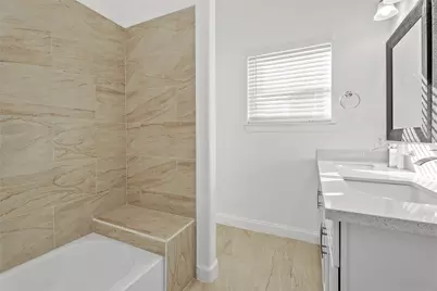8445 Jutland Road, Houston, TX 77033 - Photo 34