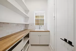 609 E 25th St, Houston, TX 77008 - Photo 10