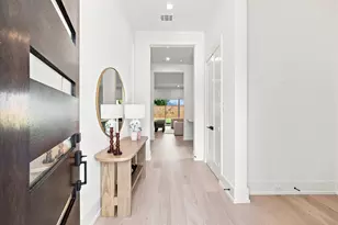 609 E 25th St, Houston, TX 77008 - Photo 36