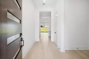 609 E 25th St, Houston, TX 77008 - Photo 36