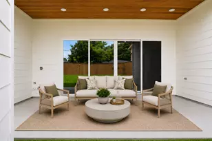609 E 25th St, Houston, TX 77008 - Photo 32