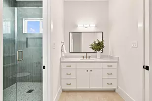 609 E 25th St, Houston, TX 77008 - Photo 28