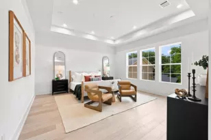 609 E 25th St, Houston, TX 77008 - Photo 12