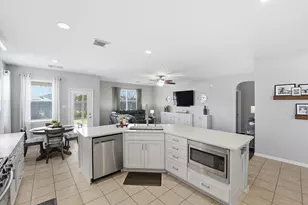 964 Umbria Ln, League City, TX 77573 - Photo 14