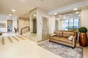 5001 Woodway Dr, Houston, TX 77056 - Photo 4