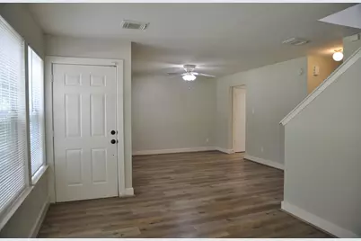 20734 Settlers Lake Circle N, Katy, TX 77449 - Photo 10
