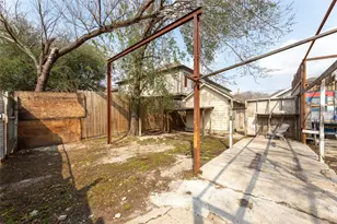 5229 Eigel St, Houston, TX 77007 - Photo 12