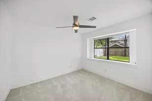12523 Honeywood Trail, Houston, TX 77077 - Photo 18