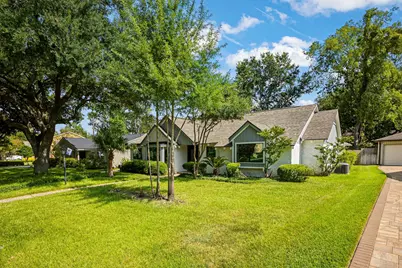 12523 Honeywood Trail, Houston, TX 77077 - Photo 4