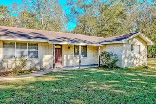 260 Lawrence Ln, Vidor, TX 77662 - Photo 1