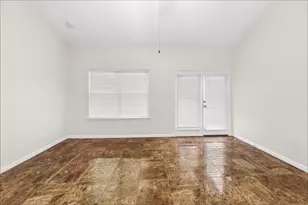 4209 Country Club Dr, Dickinson, TX 77539 - Photo 2