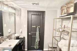 2016 Main St, Houston, TX 77002 - Photo 22