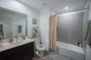 12732 Basinghall Ln, Houston, TX 77047 - Photo 16