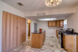 12119 Crystalwood Dr, Houston, TX 77013 - Photo 8