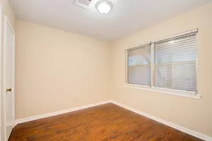 4020 Blue Bonnet Blvd, Houston, TX 77025 - Photo 22