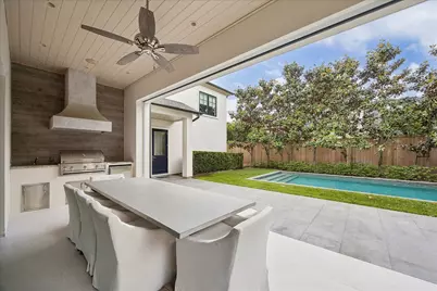 2240 Del Monte Drive, Houston, TX 77019 - Photo 30
