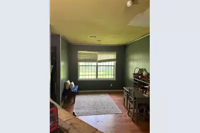 6147 Glenhurst Drive, Houston, TX 77033 - Photo 2
