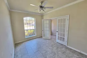 2230 Sherwood Gln Rd, Conroe, TX 77306 - Photo 6