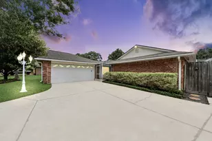 14226 Laffite Dr, Cypress, TX 77429 - Photo 10