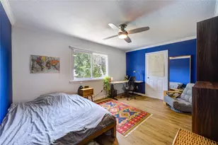 2114 Ashgrove Dr, Houston, TX 77077 - Photo 26