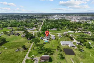 17903 County Rd 125, Pearland, TX 77581 - Photo 8