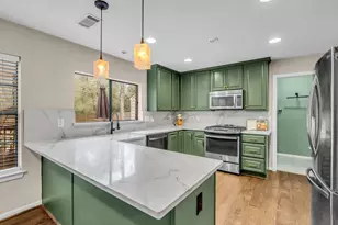 11 Snapdragon Ct, The Woodlands, TX 77381 - Photo 22