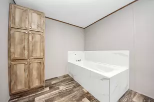 529 Draylon Dr, Conroe, TX 77303 - Photo 42