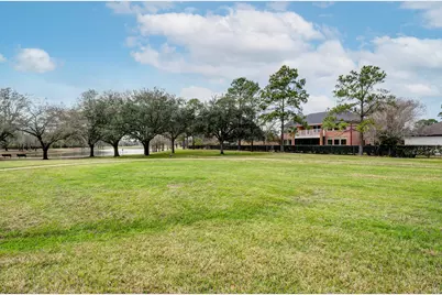 5302 Indian Shores Lane, Houston, TX 77041 - Photo 32