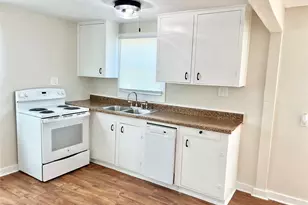1106 Gulfview Ln, Freeport, TX 77541 - Photo 6
