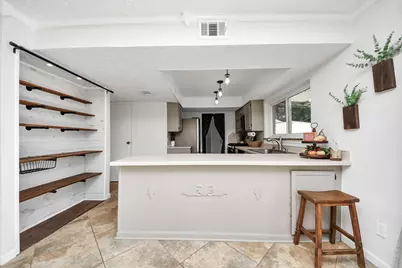 601 E Castle Harbour Drive, Friendswood, TX 77546 - Photo 20