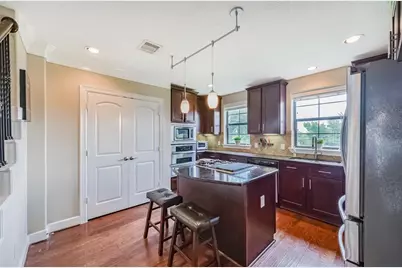 1130 Hempstead Villa Lane, Houston, TX 77008 - Photo 14
