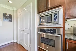 1130 Hempstead Villa Ln, Houston, TX 77008 - Photo 18
