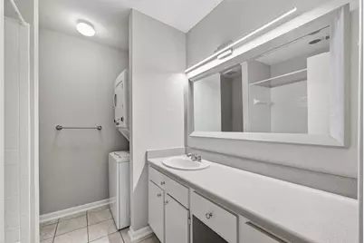 3700 W Clay Street #244, Houston, TX 77019 - Photo 14