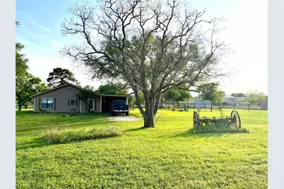 307 5th St Street, Sutherland Springs, TX 78161 - Photo 4