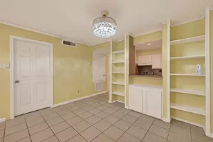 10075 Westpark Dr, Houston, TX 77042 - Photo 6