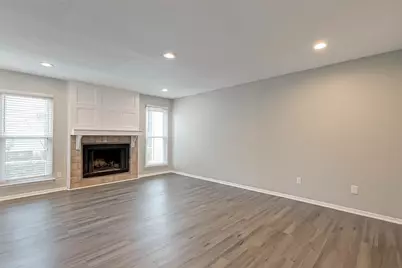 5917 Fairdale Lane #14, Houston, TX 77057 - Photo 4