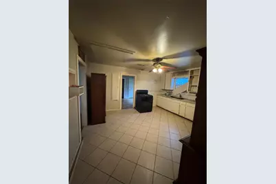 205 Caplin Street, Houston, TX 77022 - Photo 16