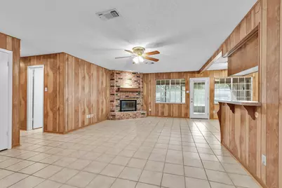 2202 Harlow Lane, Huntsville, TX 77320 - Photo 10