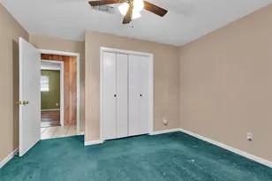 2202 Harlow Ln, Huntsville, TX 77320 - Photo 16