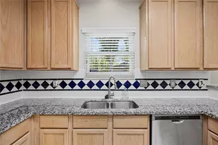 19134 Mockingbird Valley Dr, Katy, TX 77449 - Photo 14